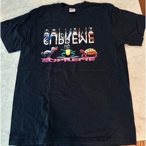 Supreme friends FW17 men’s T-shirt size medium.  Like new